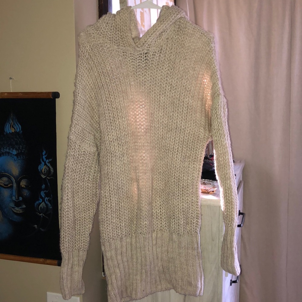 Never worn H&M long sweater